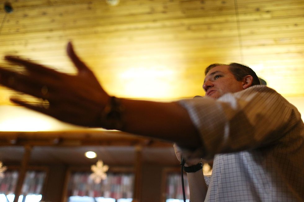Read Letter Ted Cruz Just Sent Donald Trump Formally Inviting Him to One-On-One Debate