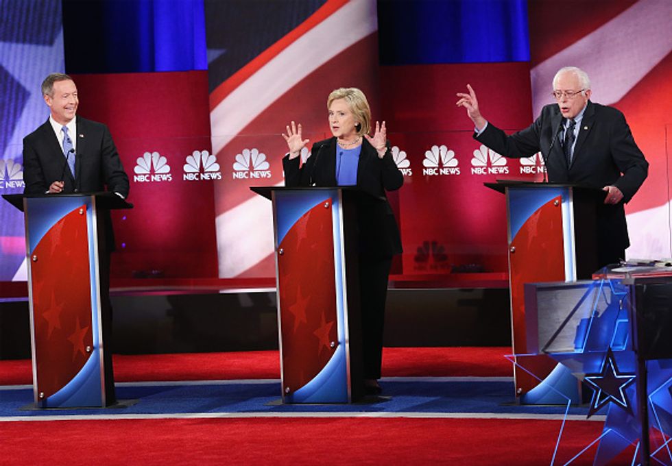 Clinton's Volunteers Train to Throw Supporters to O'Malley in Iowa. Here's Why.