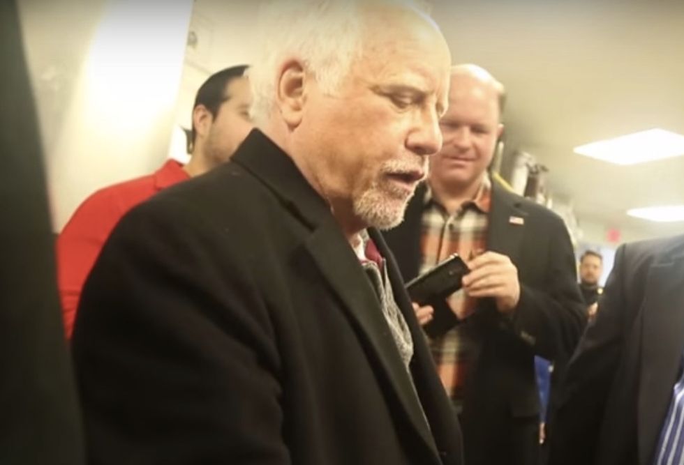 What Was Actor Richard Dreyfuss Doing Backstage With Glenn Beck at the Ted Cruz Rally?