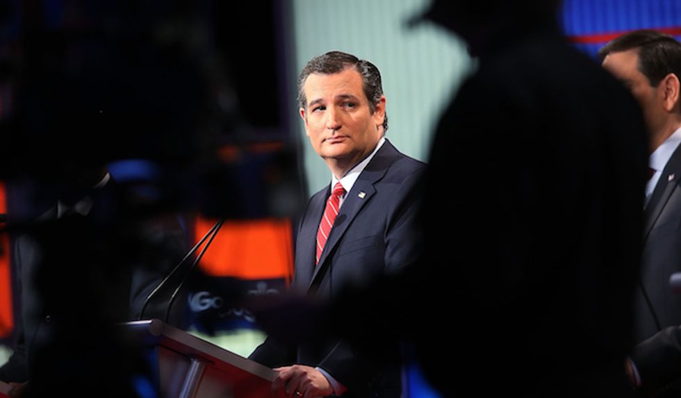 Ted Cruz Wins Iowa Caucuses, Stuns Donald Trump in First State of 2016 Race