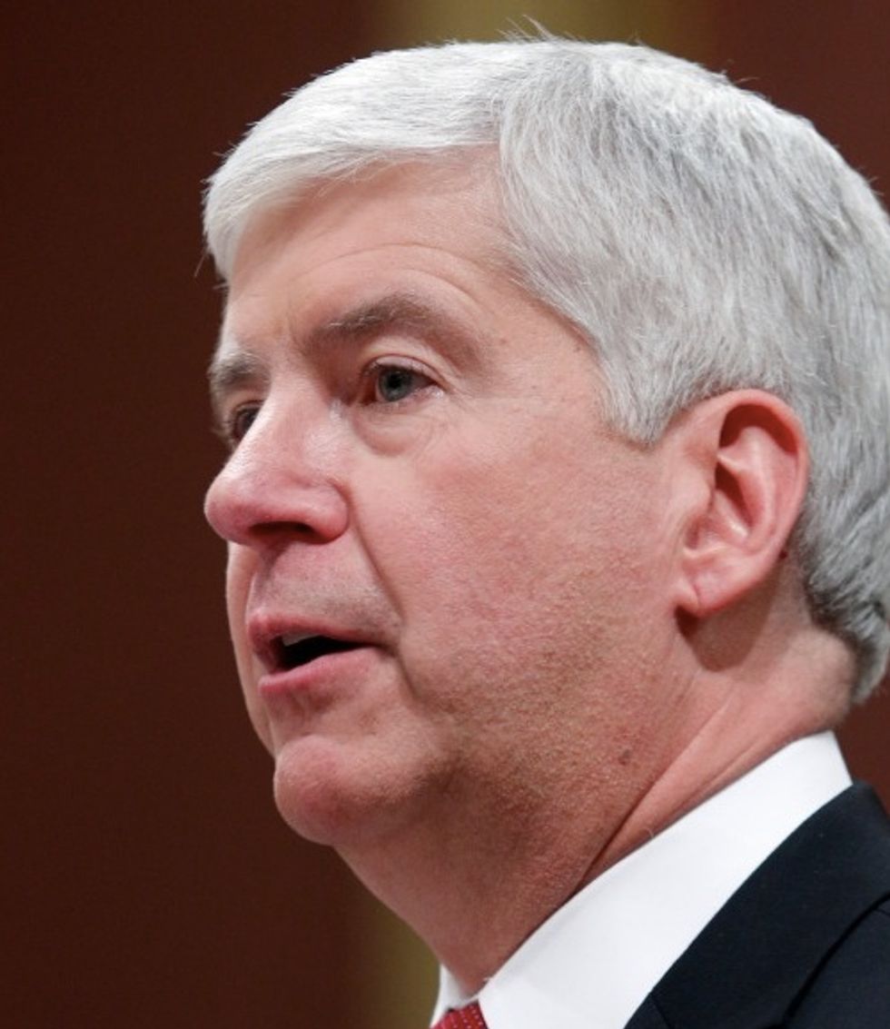Michigan Governor's Office Warned of Possible Link Between Water and Surge in Legionnaires' Disease, Emails Show
