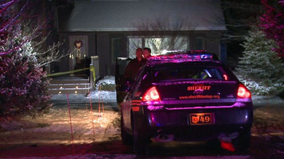 Ohio Deputy Fatally Shoots Armed Suspect After Stabbing