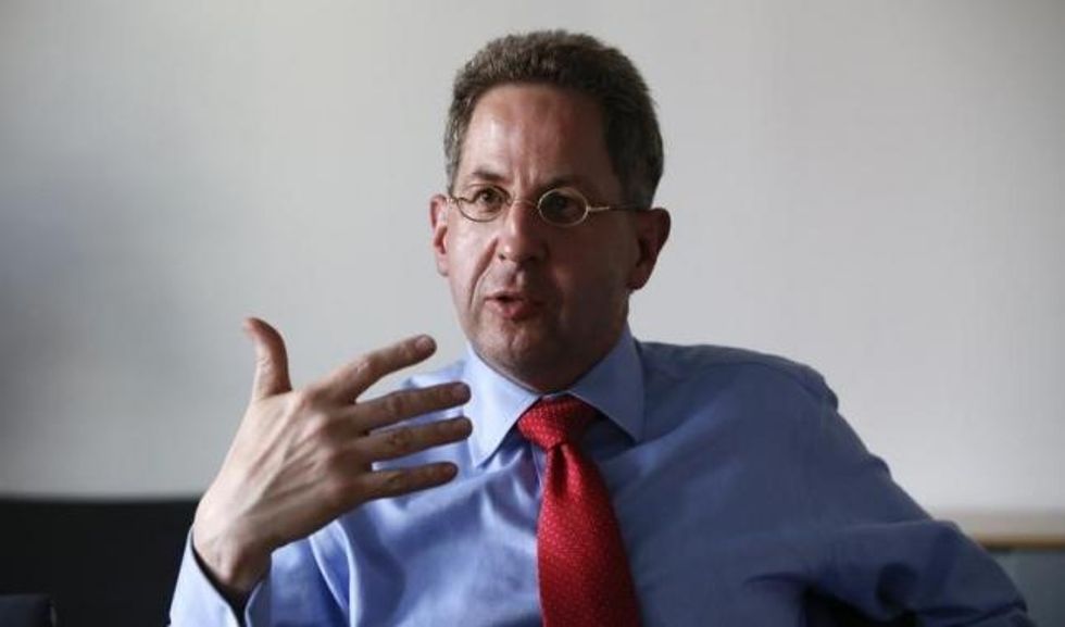 German Intel Chief: Islamic State Militants Disguised as Refugees Are Infiltrating Europe