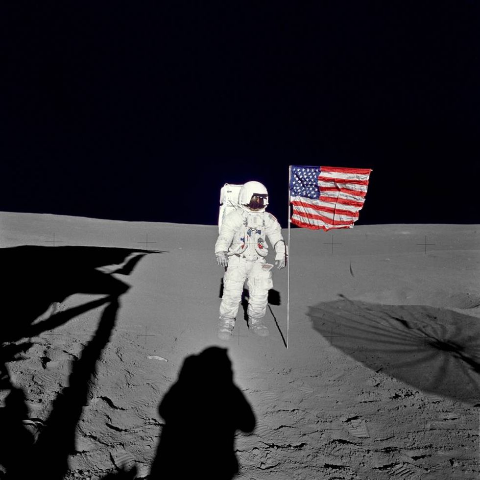 Apollo Astronaut Edgar Mitchell Dies at 85, One Day Before 45th Anniversary of His Lunar Landing