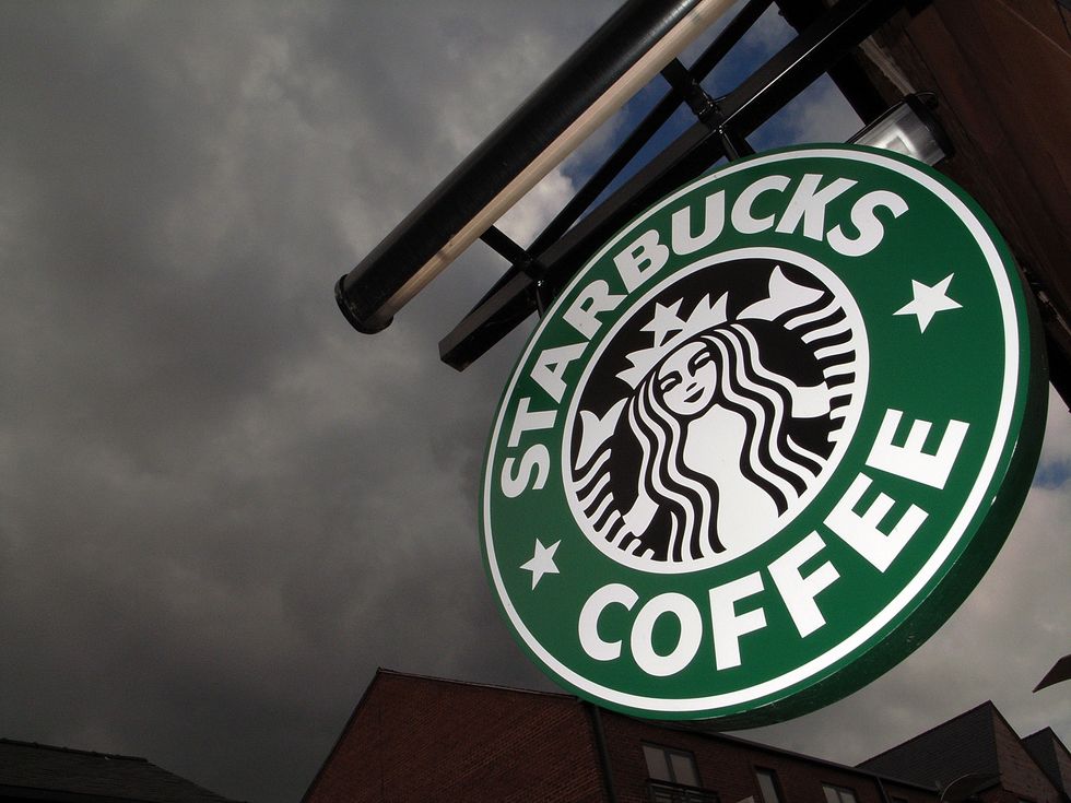 This Starbucks in Saudi Arabia Has Banned Women from Entering the Establishment — See the Crazy Reason Why