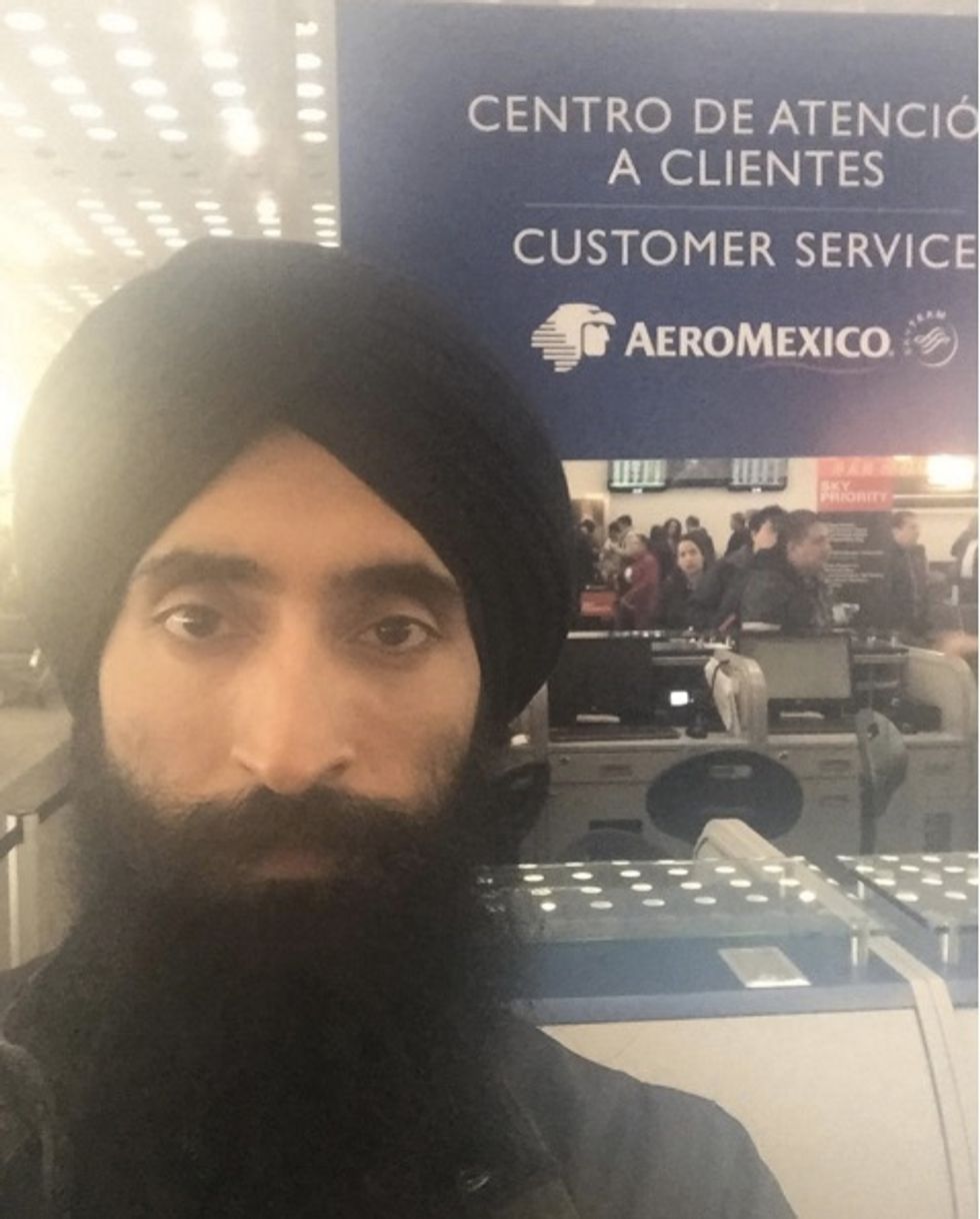 Sikh Actor Barred From Boarding Plane for Wearing Turban, Rejects Return Flight to NYC
