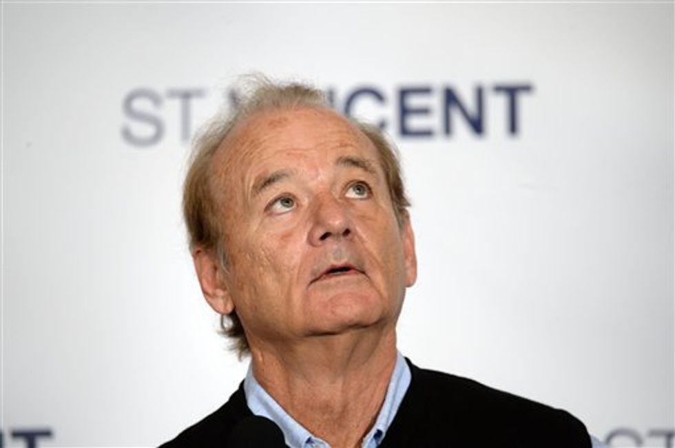 Bill Murray Gets Fed Up With Fans Taking Photos – So He Chucks Their Cellphones From a Second-Floor Balcony
