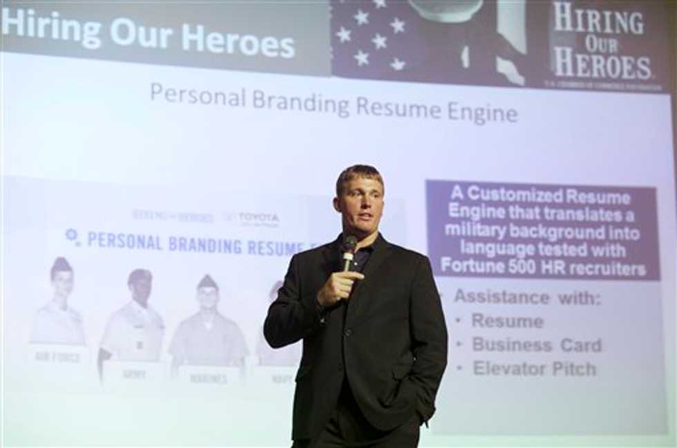 Medal of Honor Winner Dakota Meyer Endorses Ted Cruz Ahead of Military-Focused South Carolina Primary