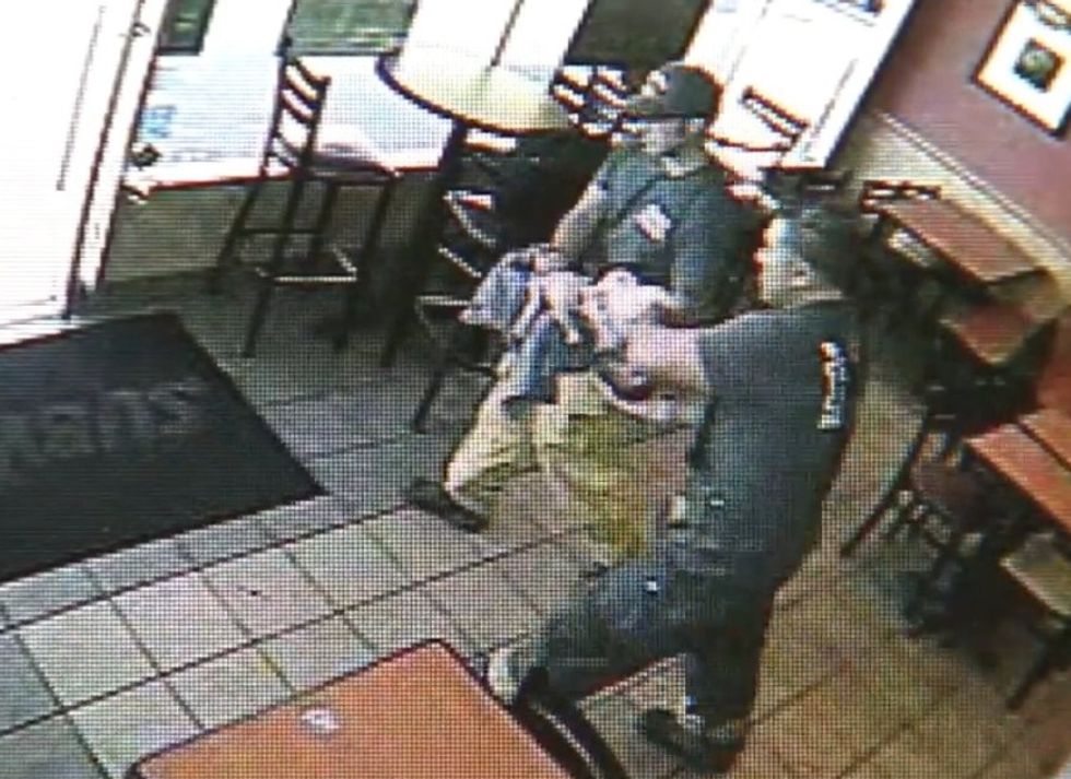 Restaurant Workers Notice a Blood Trail Leading to Bathroom and Discover Umbilical Cord Hanging From Toilet — and a Race Against Time Begins