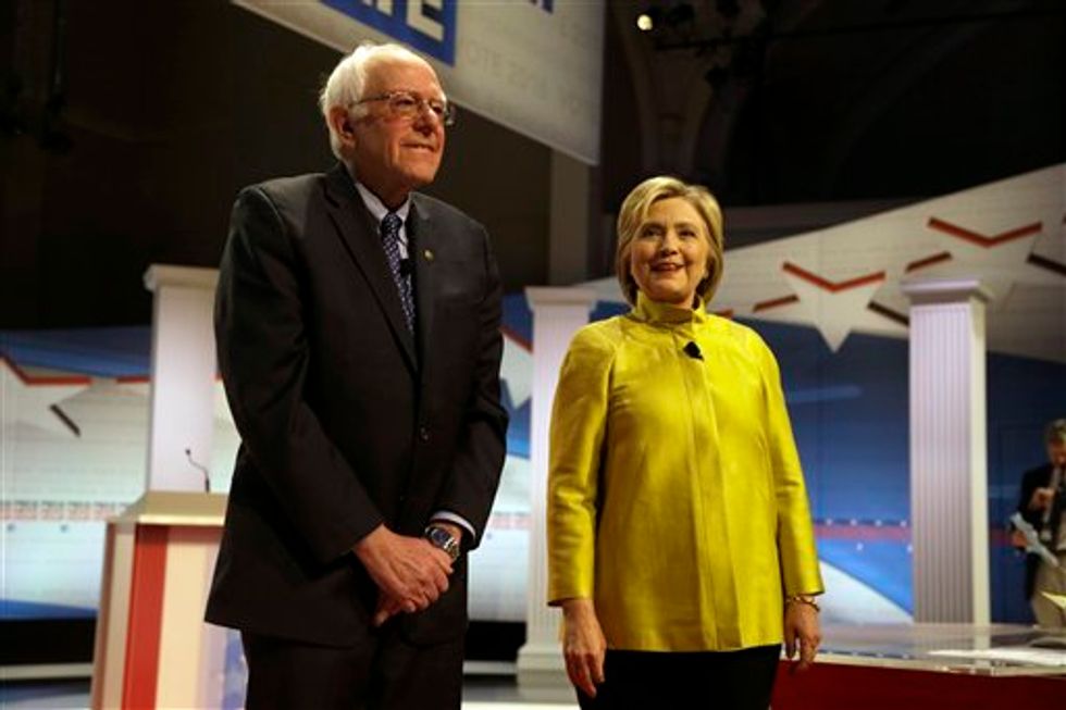 Sanders Vaults to Virtual Tie With Clinton in Nevada Caucuses