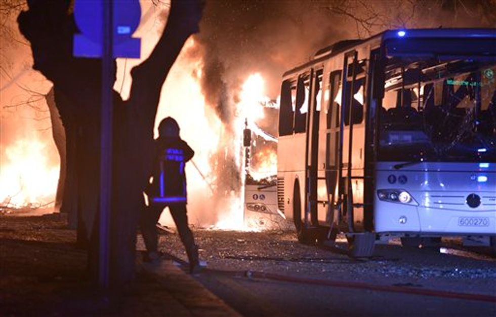Car Bomb in Turkey Kills at Least 18, Injures Dozens 