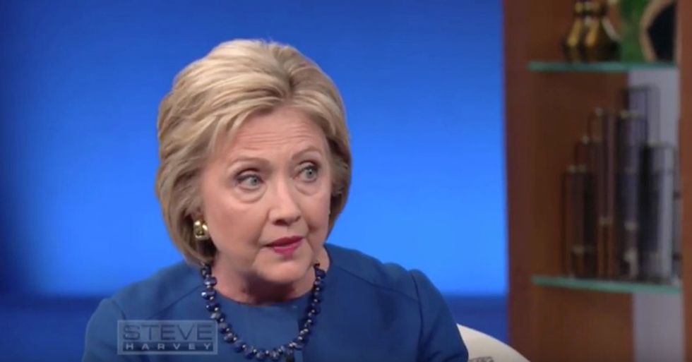 Heckuva Gaffe': Clinton References Constitution While Talking Gun Control, Then Makes Obvious Error