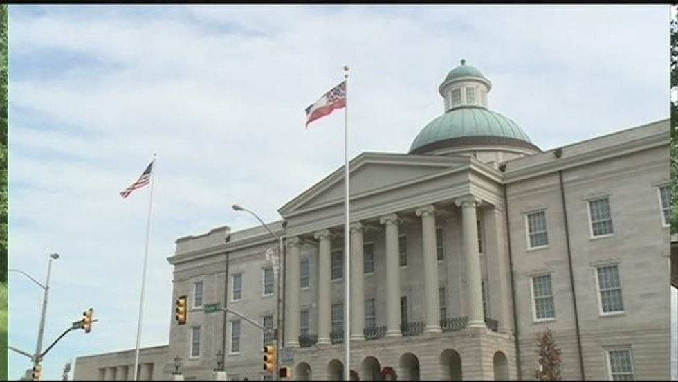 Mississippi Governor Names April 'Confederate Heritage Month
