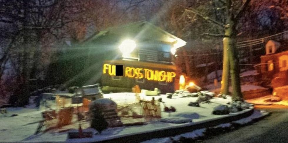 Neighbors Breathe Sigh of Relief After Profane, Flashing Sign Goes Dark