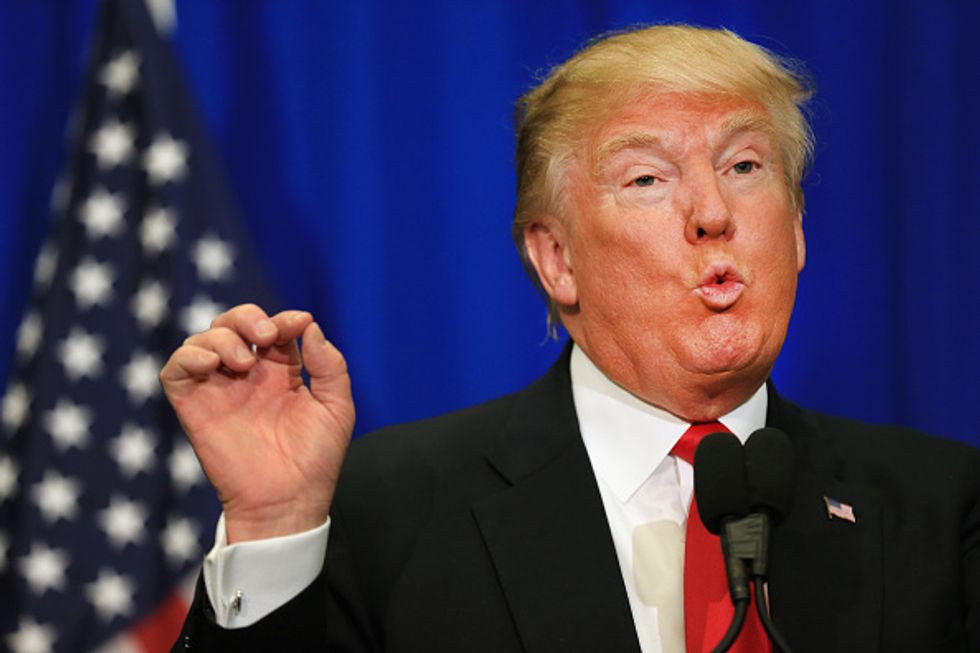 Trump Attempts to Settle the Debate Surrounding Rubio's 'Small Hands' Comment