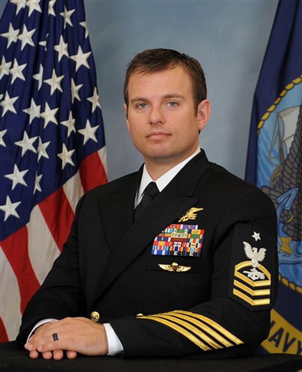 First Living SEAL Team 6 Member in Four Decades Awarded Medal of Honor