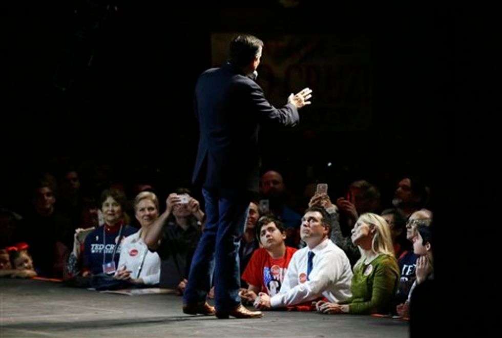Cruz to Super Tuesday Voters: Stop the 2016 Race From Coming Down to 'Two Rich New York Liberals
