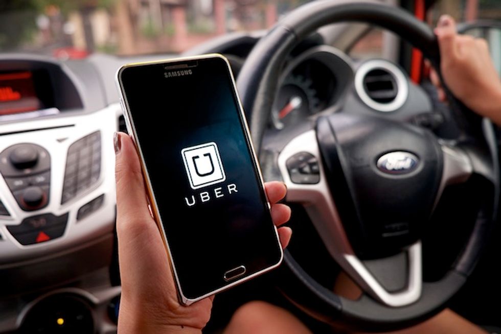 Another Uber Car Torched in Kenya as Alternative Taxi Services Protest the Company