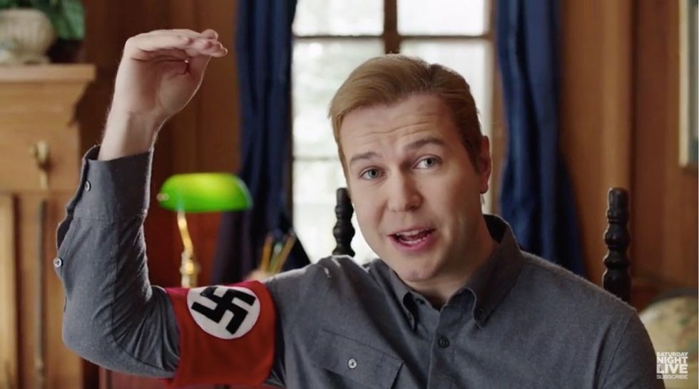 SNL' Targets Trump KKK Controversy With 'Racists For Trump' Parody Ad