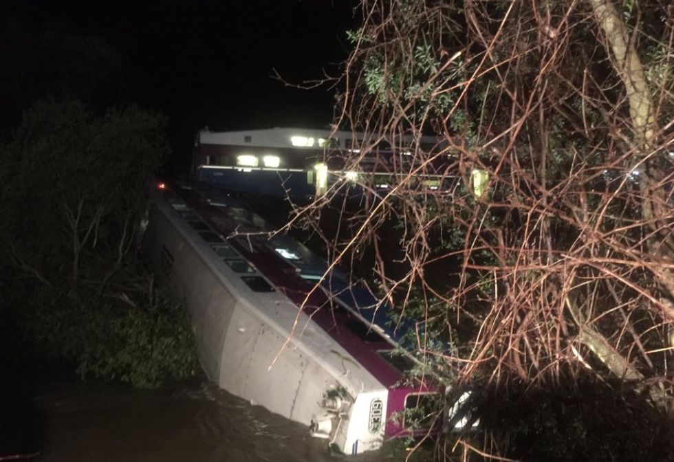 14 Injured After Train Derails in California, Sends One of Its Cars Into Creek