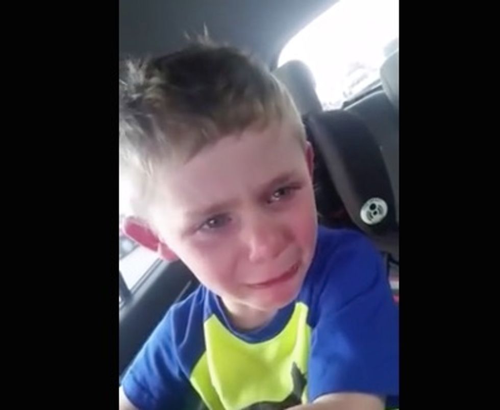 4-Year-Old Boy Breaks Down in Tears After Learning of Peyton Manning's Retirement