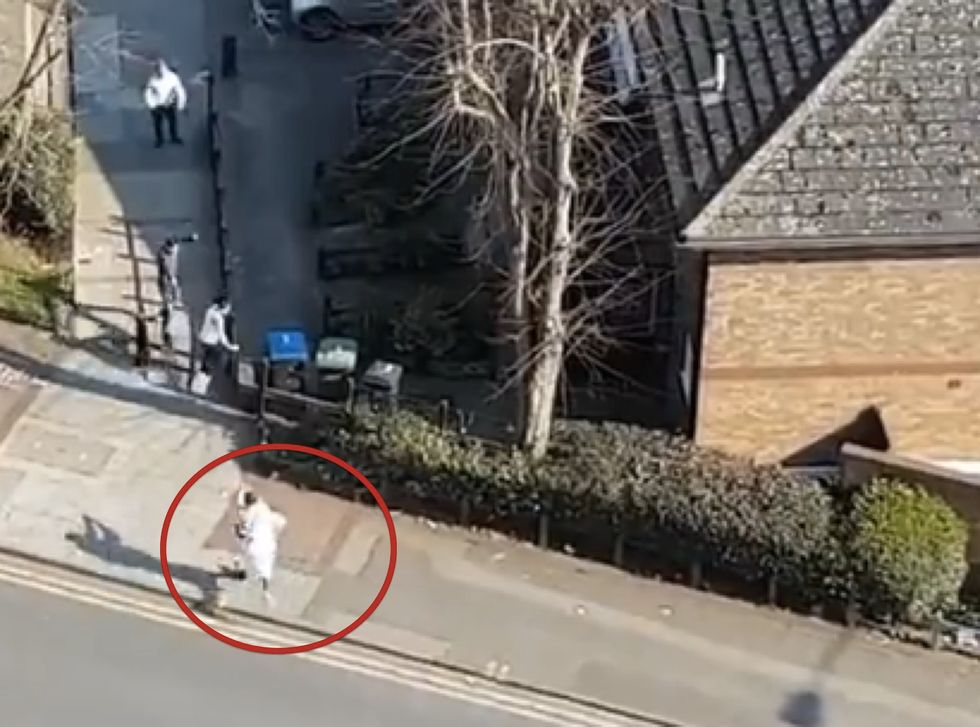‘I Couldn’t Believe What I Was Filming’: Man Believed to Be Wearing Islamic Clothing ‘Opens Fire’ on Young Men on Busy London Street