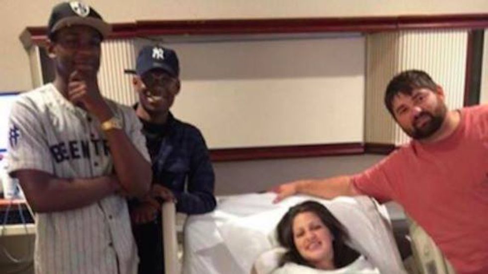 Brothers Who Accidentally Received Group Text Had the Best Response