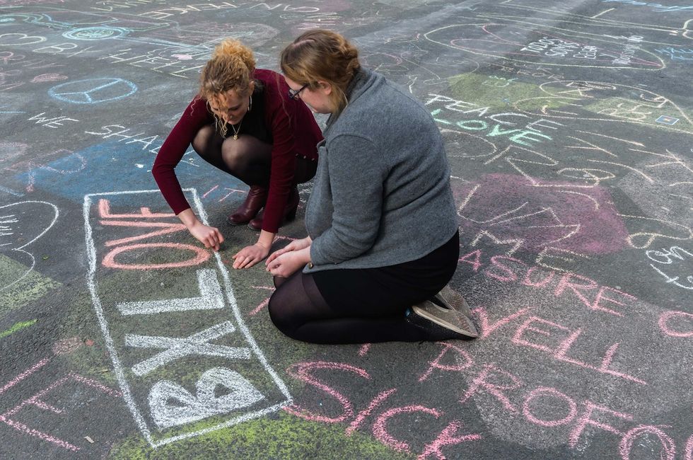 Defiant Belgian Citizens Take a Stand Against Terror With Inspirational Chalk Messages 