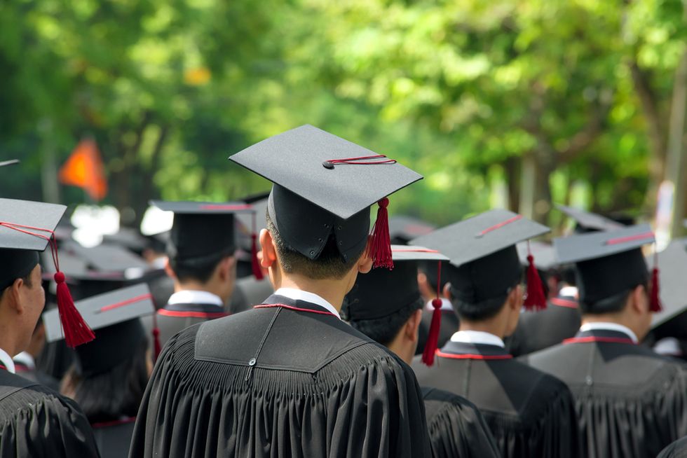 Dying Man Receives Last Wish After University Holds Daughter's Commencement Two Months Early
