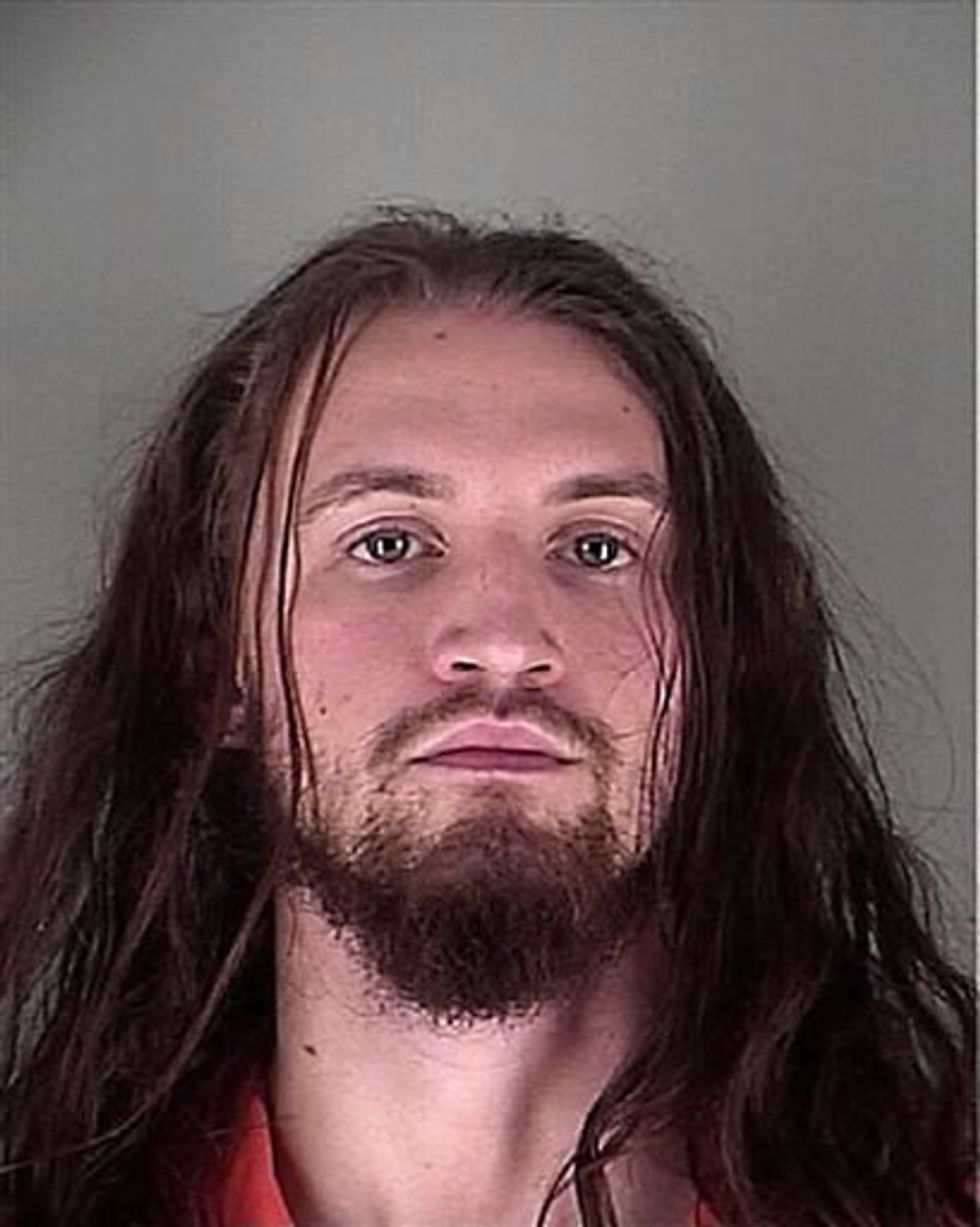 Minnesota Man Accused of Communicating With Islamic State Faces New Charges for Threatening to 'Blow Up' Walgreens