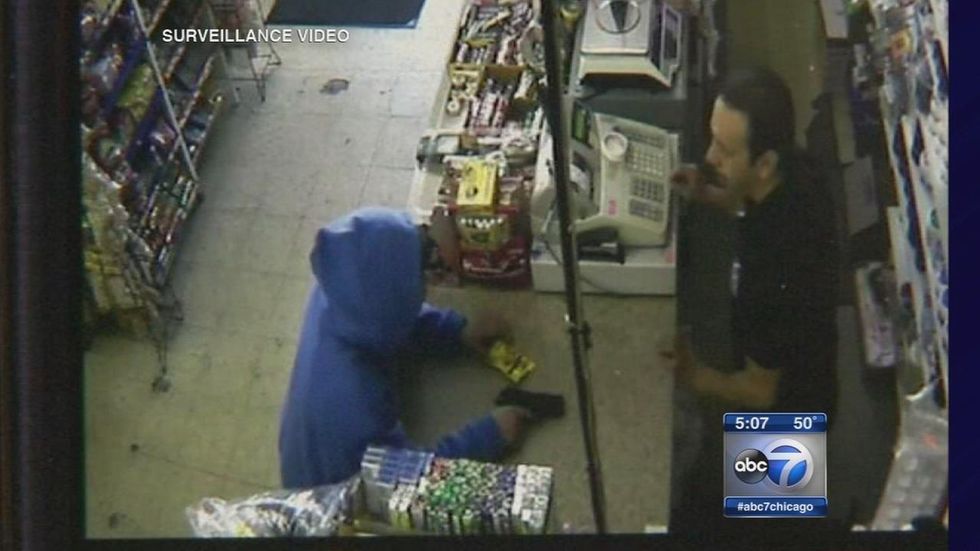 Alleged Teenage Robbers Pull Airsoft Gun at Grocery Store Counter – Little Did They Know the Clerk Had Something With a Bit More 'Pop\