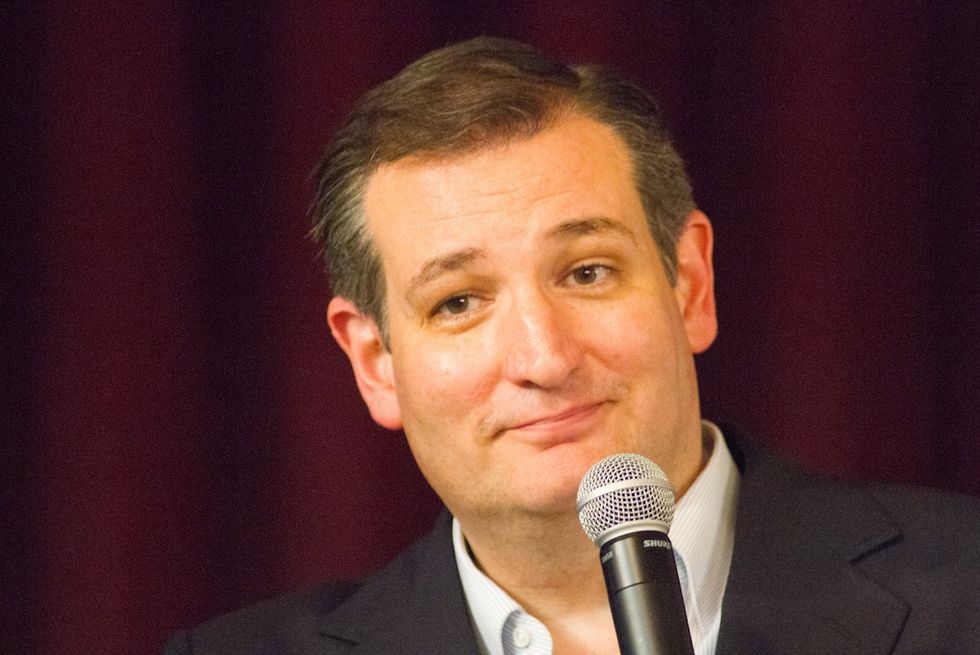 Cruz ‘Rickrolls’ Trump on April Fools' Day