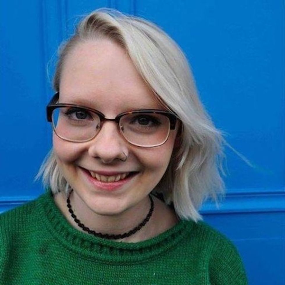 Student Accused of Violating Campus 'Safe Space' Policy After Raising Her Hands During a Meeting