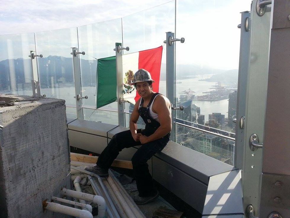 Man Who Hung Mexican Flag From Trump Hotel Building in Vancouver Explains Why He Did It