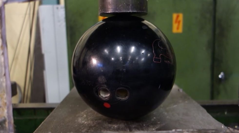 Can You Crush a Bowling Ball With a Hydraulic Press? Video Shows What Happens When Guy Tries