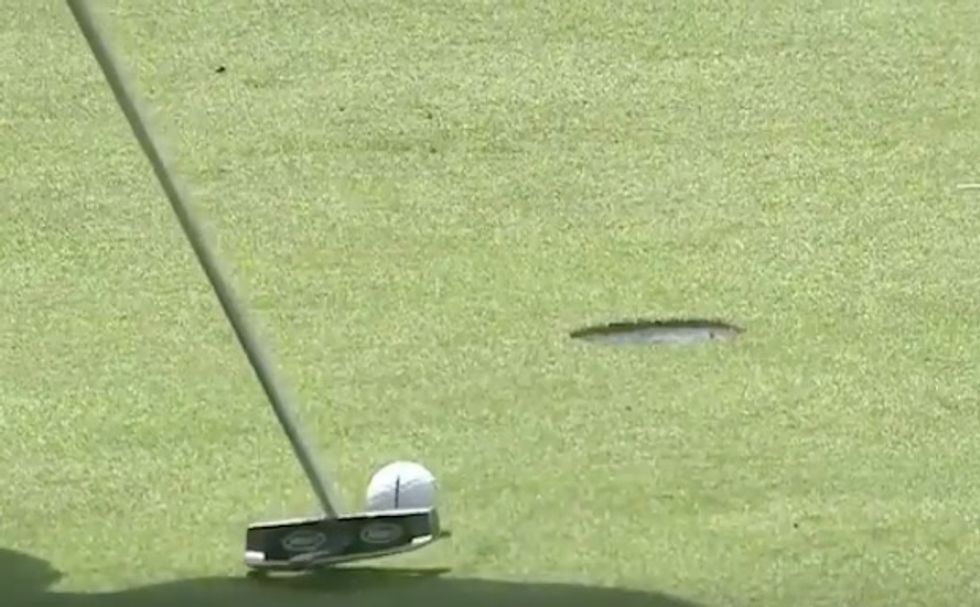 Masters Meltdown: Hall of Fame Pro Golfer Needs Six Putts on Tournament's First Hole