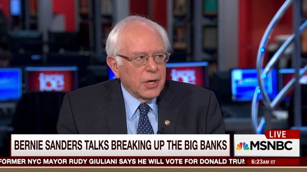 Sanders Reveals How He Would Break Up the Big Banks: ‘Are You Ready for the Answers?’