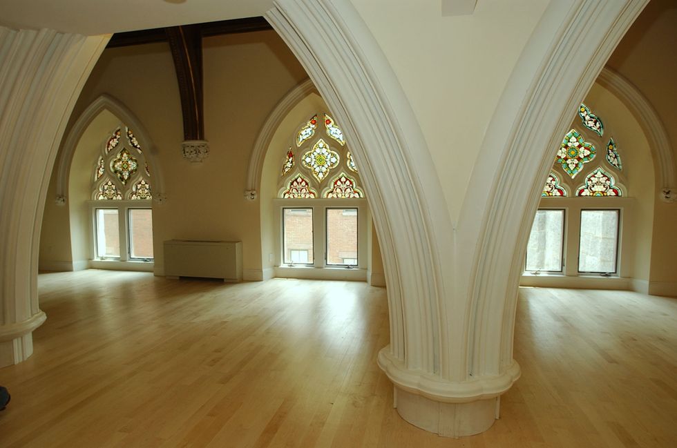 What Makes a Church, A Church?': Big City Church Trend Is Raising Some Major Theological Questions