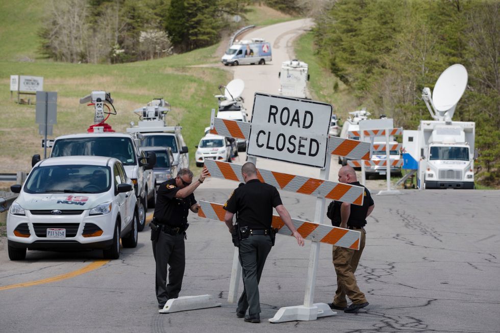 Eight Family Members Dead in ‘Execution-Style’ Killings in Rural Ohio; Three Young Children Survive