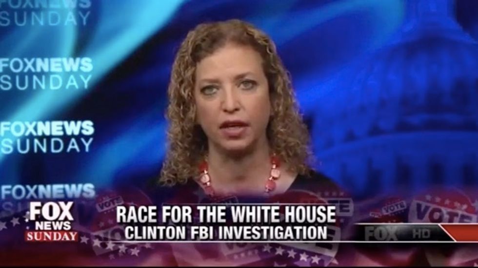 You Know That's Not True': Fox Host Gets DNC Chair to Admit Clinton Was Only Sec. of State Ever to Use Private Email Server