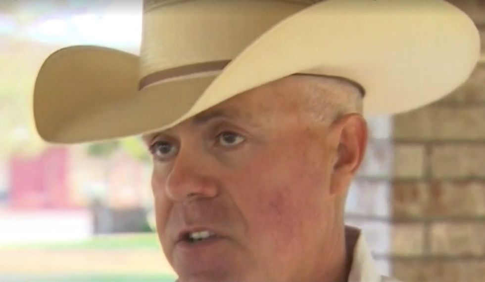 Texas Sheriff Candidate’s Blunt Message to Transgenders Who Enter Bathrooms Occupied by His Daughter: ‘He Will Then Identify as a John Doe Until He Wakes Up’