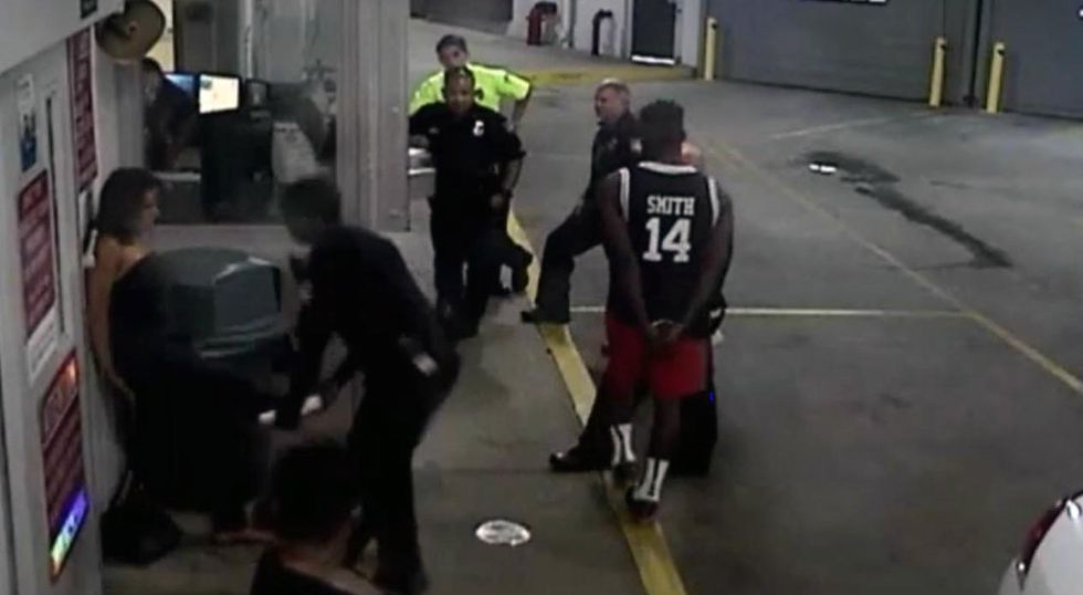 Florida Officer in Hot Water After Video Allegedly Shows Him Hitting Handcuffed Female Suspect