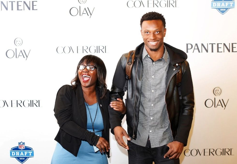 Mom of NFL First-Round Draft Pick Tweets She's Praying for 'All the Thirsty Girls' Aiming to Snag Athletes Like Her Son