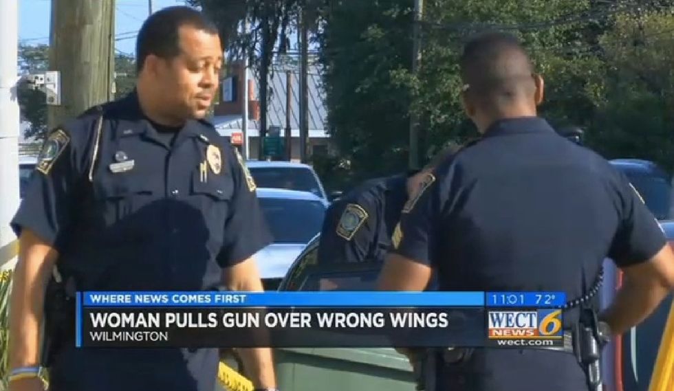 Woman Who Was Accused of Pulling Gun in Restaurant After Chicken Wing Order Foul-Up Offers an Explanation
