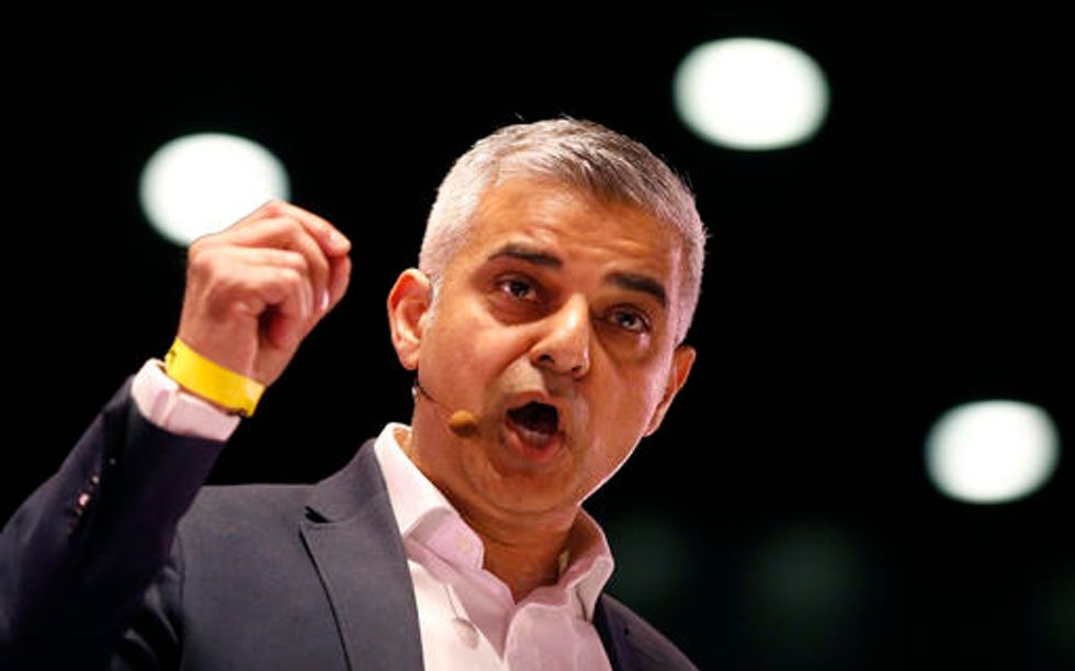 London Expected to Elect First Muslim Mayor