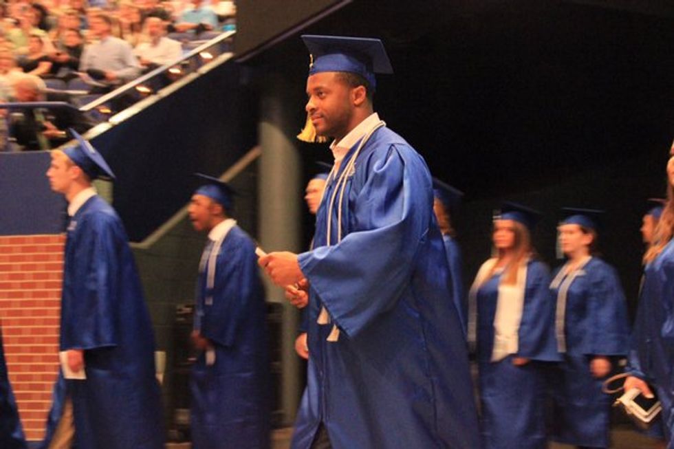 Packers WR Randall Cobb Earns College Degree Five Years After Dropping Out to Join NFL — and Look Who Shows Up at Graduation
