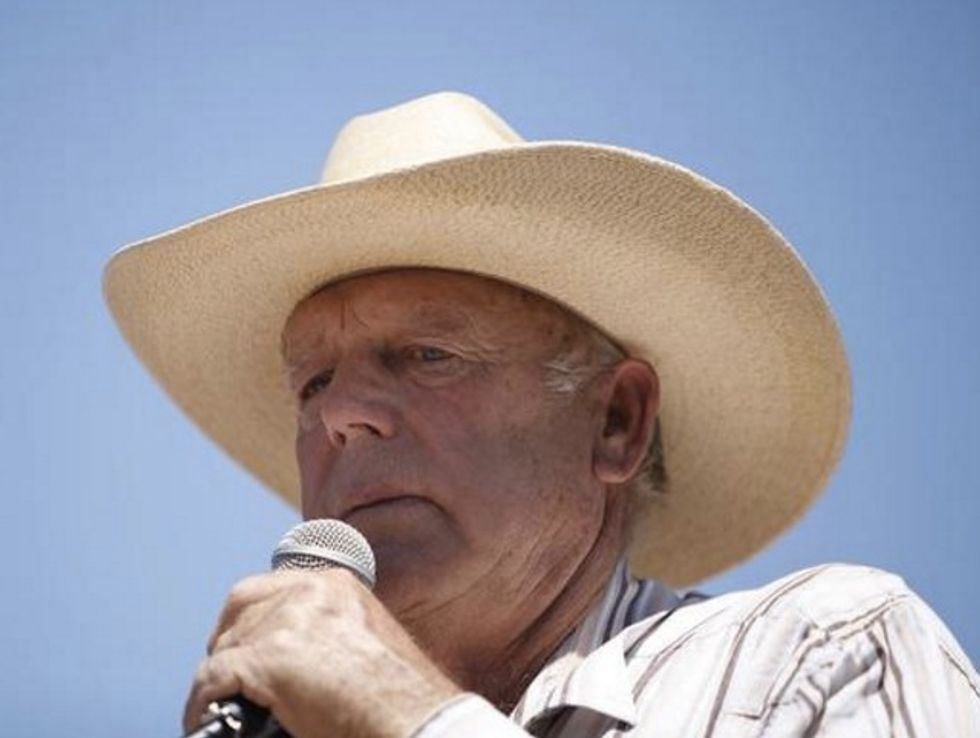 ‘We’re Not Afraid’: New Bundy Standoff Possible as BLM Faces Calls to Seize Cattle ‘No Later Than Summer 2016’