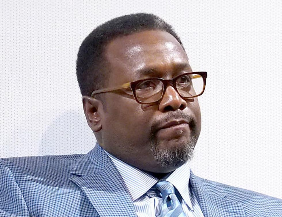 Police Arrest Clinton-Supporting Actor for Allegedly Attacking Sanders Supporter