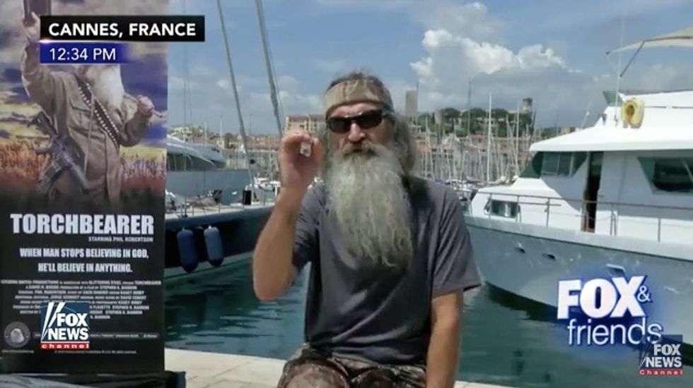 Duck Dynasty's' Phil Robertson Announces He's Now 'on the Trump Train