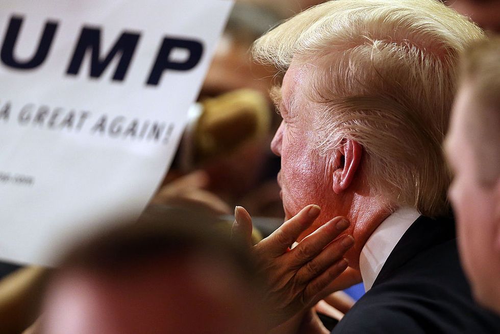 Trump: I Don’t Know Enough to Discuss, but Suicide of Former Clinton White House Aide ‘Very Fishy’